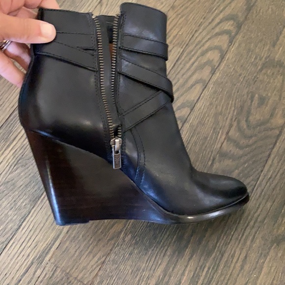 Frye wedge ankle boots 8.5 - Picture 5 of 13